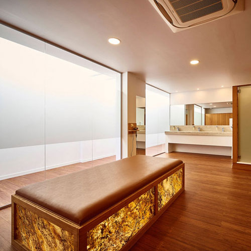 aeliteclub waterloo fitness changing room